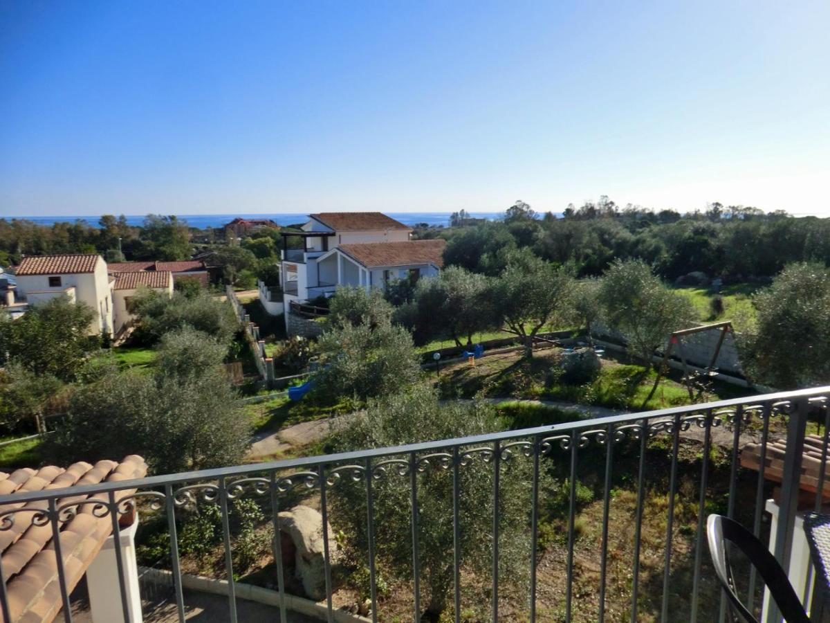 Апартаменти Bilocale Vista Mare 11A Барі-Сардо Екстер'єр фото